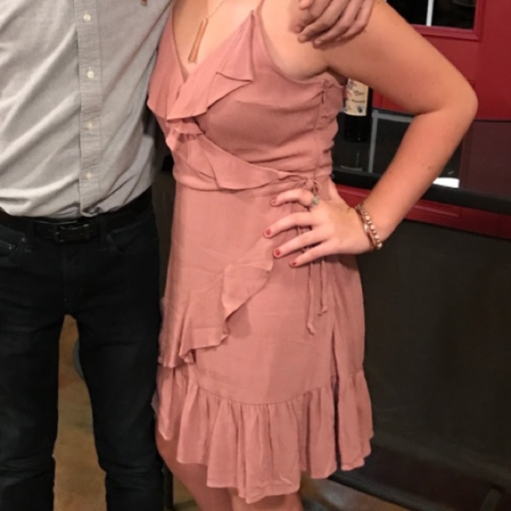 worn twice! Mauve Pink Dress - Picture 4 of 4